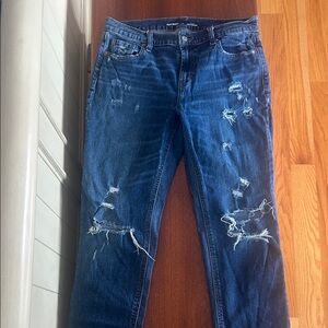 Old Navy Distressed Boyfriend Jeans in Blue